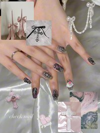 秋のチェックネイル