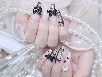 リンドネイル バイ モカ アンド ララ(Lind nail by moca and LaLa)/【mizuki】黒チェックネイル