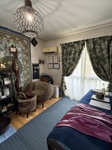 エヌプラス(N+Plus)/サロンの内装です