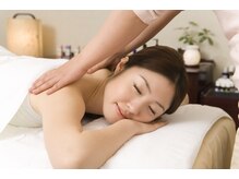 桜花カイロプラクティックの雰囲気（頑張ったカラダを癒す至福のアロマオイルコースも大好評受付中！）
