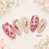 アンジュレ(Angelle)