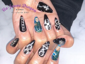 アン ジョーヌドラゴ/【ロングネイル】スタッズネイル
