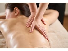 レーヌ青山(Reine Aoyama)/インディバボディ肩背中コリ改善