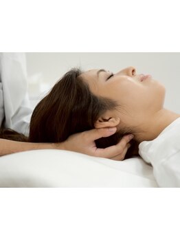 首・肩のつらさを改善したい