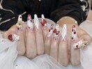チェック、赤ネイル