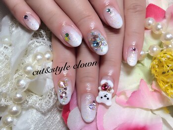 カットアンドスタイル クラウン(Cut & Style Clown)/ジェルやり放題【横浜】