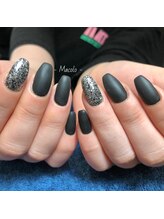 マカラ(Macolo)/ネイルデザイン