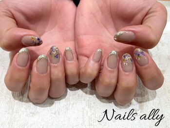 ネイルズアリー 立川店(Nails ally)/ガラスフレンチ×ミラー×押し花