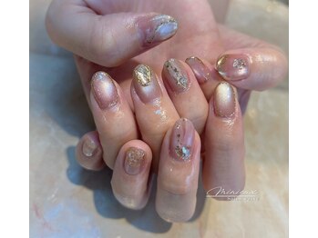 ミニュー(Minieux)/艶ニュアンスアート
