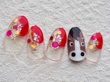 カトルナフ(quatre fois neuf)/赤×金箔和のポップネイル