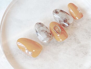 ブレスネイル(brace Nail)/秋色タイダイネイル