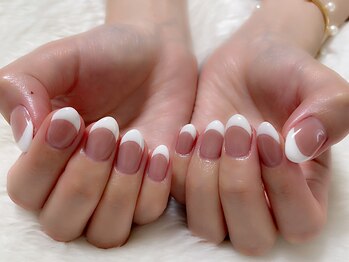 ネイルアンドエピサロン ラピス(Nail & Epi Salon Lapis)の写真/【何度でもオフ無料♪】ケア込&スピーディーな施術で忙しいOLや主婦の方も通いやすい！朝9時～深夜0時迄◎