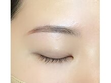 ビューステージ アイブロウサロン 吉祥寺/平行アーチデザイン