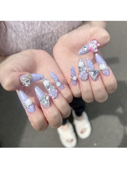 ビックホリデー(BIG HOLIDAY)/推しのイニシャルは必須