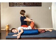 ワイガーデン 池袋店/タイ古式マッサージ☆横向き