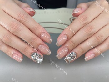 ココナッツネイル/