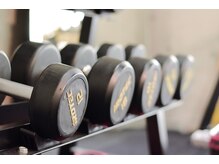 ワンツーワンフィットネス 亀有店(121FITNESS)/ウエイト器具充実【パーソナル】