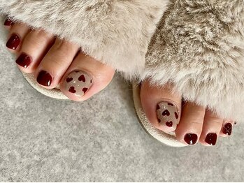 リアリ(Riali)の写真/足元から華やかに彩ります!こっそり仕込みでシンプルからニュアンスまでお任せ♪