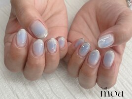 チーク　ブルー　ニュアンス
