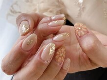 キキネイル 二子玉川(kikinail)/ぷっくりフラワーネイル