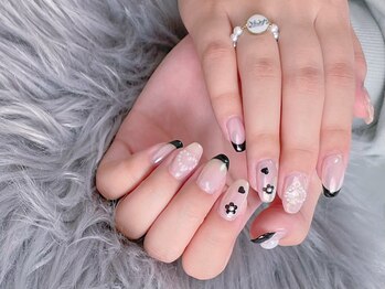 ニナズネイル(Nina's Nail)/やり放題