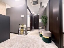 セリーナ 伊賀上野店(CELINA)/小顔矯正を高級感溢れる店内で