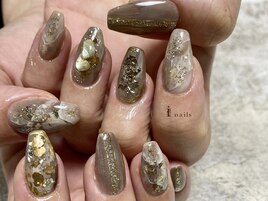 グレージュキラキラニュアンス