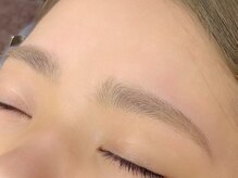 ビューステージ アイブロウサロン 岐阜 【眉毛専門店】/自然アーチ眉