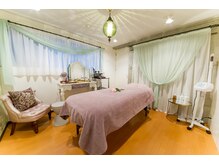 花銀クラブ(花銀Club)/おしゃれな店内♪ フェイシャル