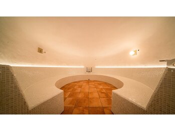 見奈良天然温泉 利楽/ミストサウナ　（女湯）