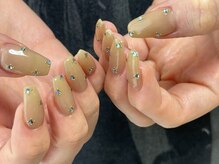 ミミネイル(MIMI NAIL)の雰囲気(ちびストーンでキラキラをプラス◎)