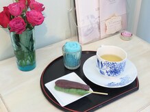 リラブルー(Lilas Bleu)の雰囲気（お施術後のお茶タイムを楽しみにされているお客様も♪）