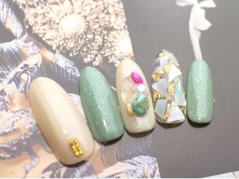 ネイルサロン ティディ(TIDY)/アースカラー/上品リゾート