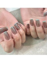 サロンビーアイ 六本木(Salon Bi.)/スキニーフレンチネイル