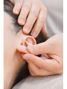 美魅ひより/耳には全身のツボが２００個以上