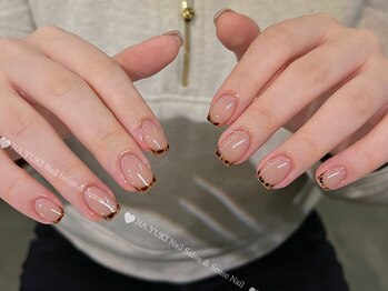 サロン ド ミニュイ(Salon de Minuit)/秋ネイル