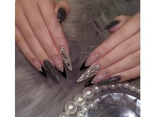 カスタム(Custom)の雰囲気（シンプル～ゴテゴテ系まで幅広く！アート系も大好きです！）