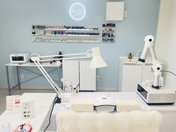 ポップ(POP!!)の写真/ハンド/フットのケアが得意なネイリストと相談しながら施術が受けられるプライベートネイルサロンです。