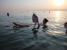 デトックスアンドビューティー ボディプラス(Detox&Beauty Body Plus)/身体が浮く不思議な死海風景　2