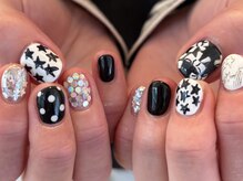 ゆびノさき オモテサンドウ(ゆびノさき+omotesando)/ドット