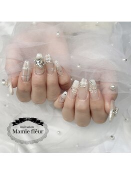 マミーフルール(Mamie fleur)/バースデーネイル