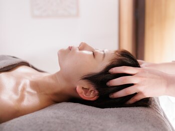 マレーシアセレクション 大阪梅田店(Malaysia selection)/心地よく触れるオイルと手