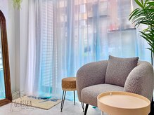 グラッシー(glassea)の雰囲気（海外リゾート風の店内で、非日常をご堪能ください）