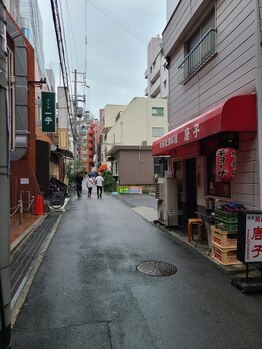 ラ ぺーシュ アヴニール/JR三ノ宮駅からサロンまで