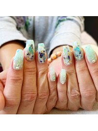 ラメワンカラーにシェルアート！