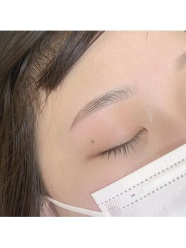 ビューステージ アイブロウサロン 町田/平行眉♪