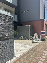 カリス(Charis)/お店までの行き方<丸の内駅>