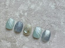 ミリ(miri)/波アートネイル