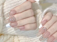 クイーンズネイルサロン(Queen's nail salon)/フレンチとストーンつけ放題
