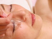 アリュール(Allule)/吸引で毛穴の汚れをとります